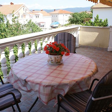 Apartments Nikola Krk Town Exterior foto